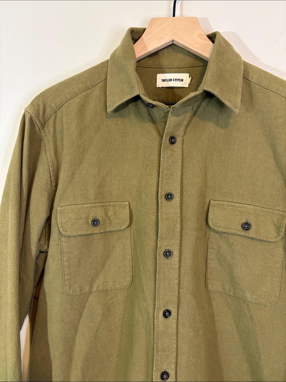 Olive Green 100% Organic Cotton Yosemite Shirt Taylor Stitch Utility Pockets 42
